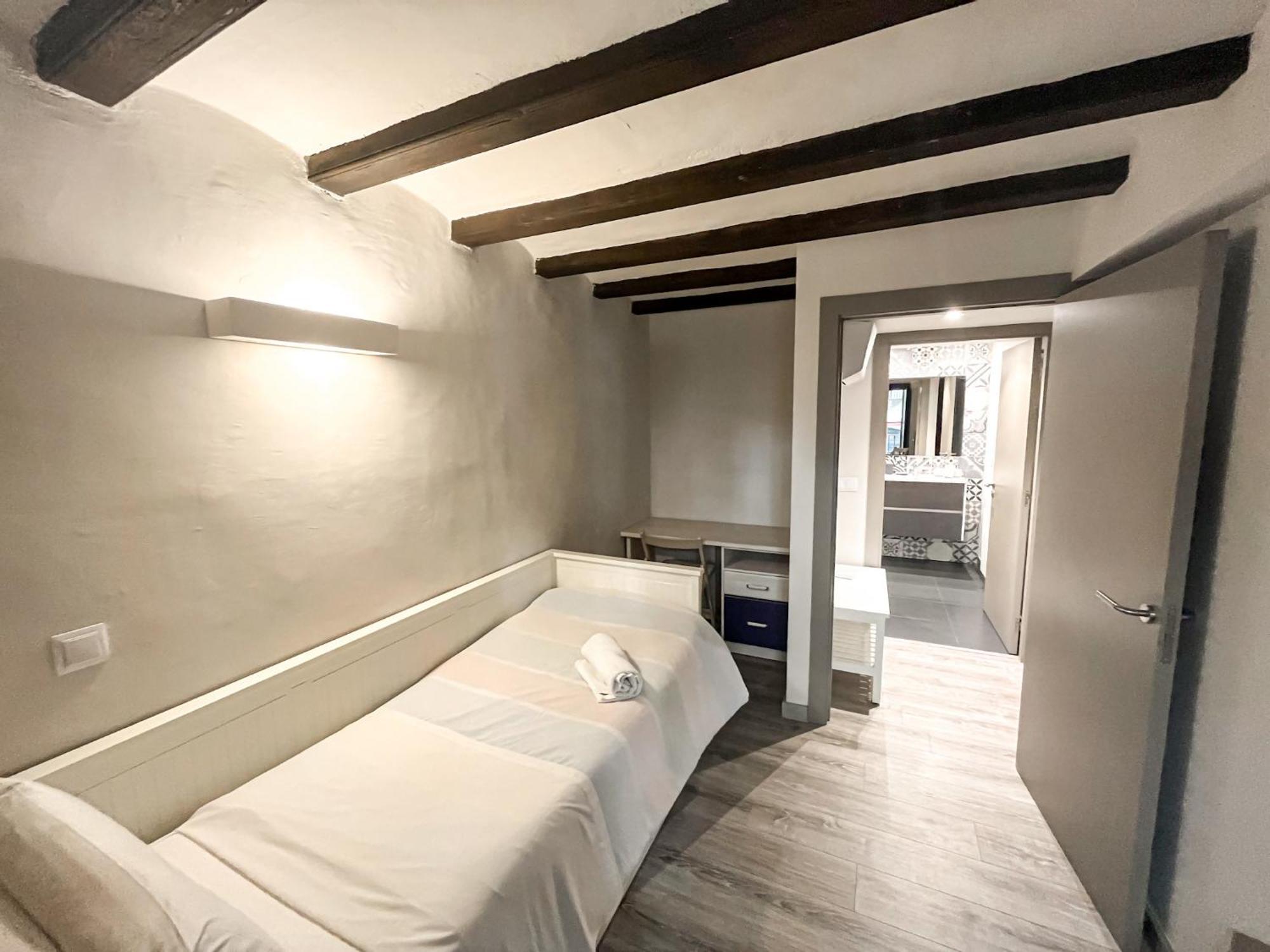 Old Town Duplex With Character Appartement Gerona Buitenkant foto